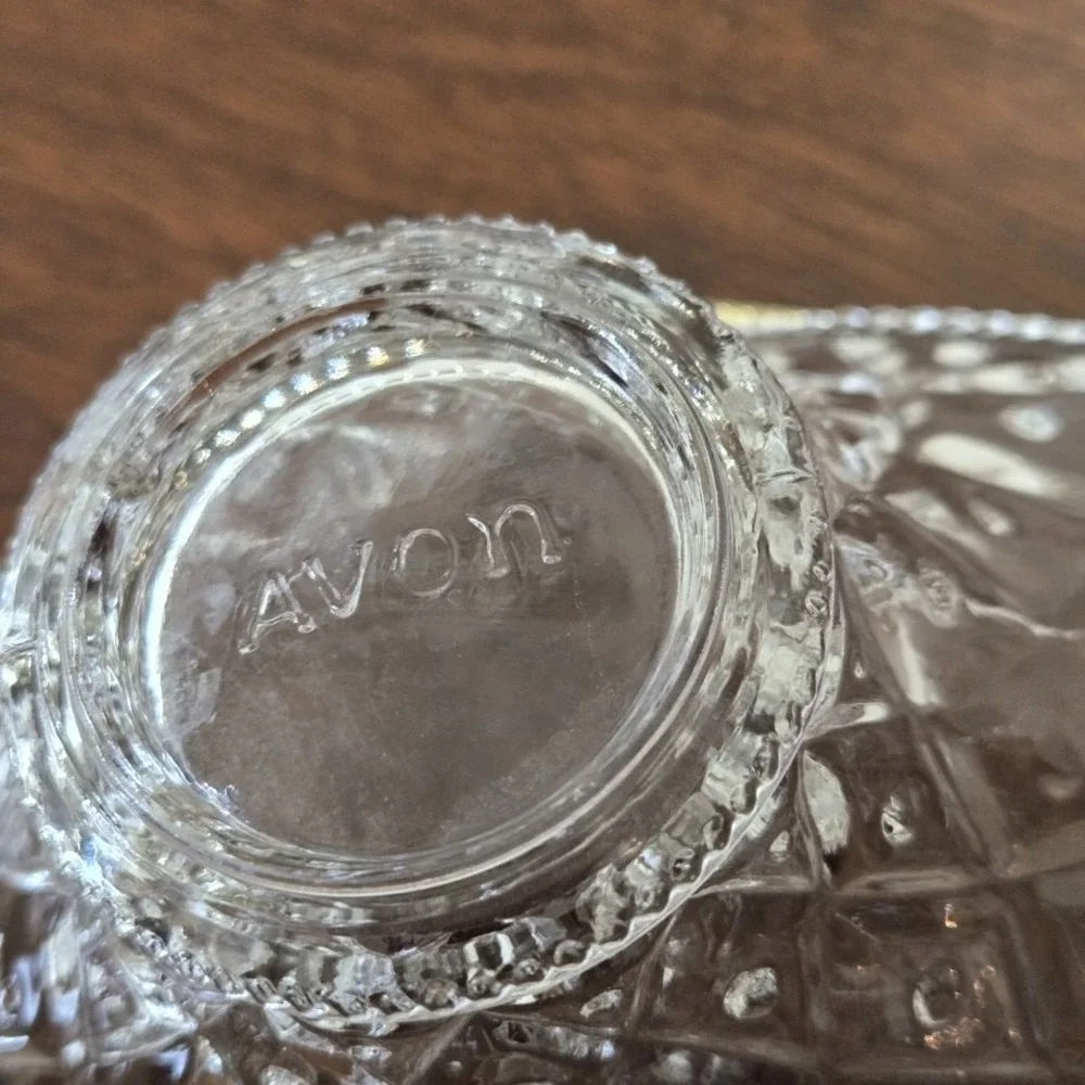 Avon Vintage Crystal Glass Basket Embossed Trinket Votive Home Decor‎